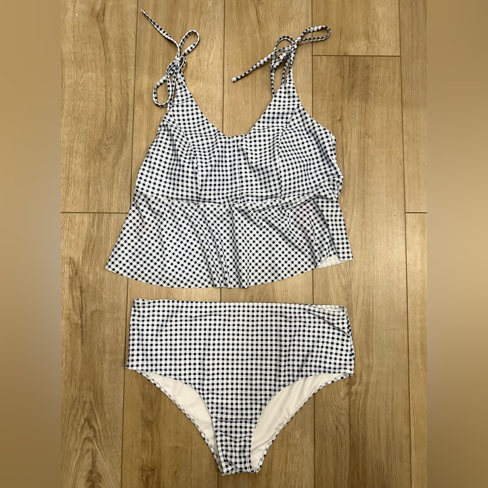 Women’s Gingham Two Piece Swim L